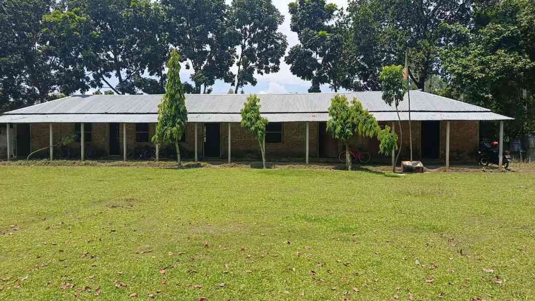 পঞ্চগড়ে এবার মুখ খুললেন জমি দখল চেষ্টায় অভিযুক্ত এনসিপি নেতা, করলেন সংবাদ সম্মেলন