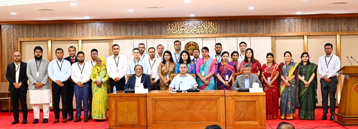 দেশের পাইলট প্রকল্পে বোচাগঞ্জের  নাফানগর উদ্বোধন হলো এসডিজি গ্রাম