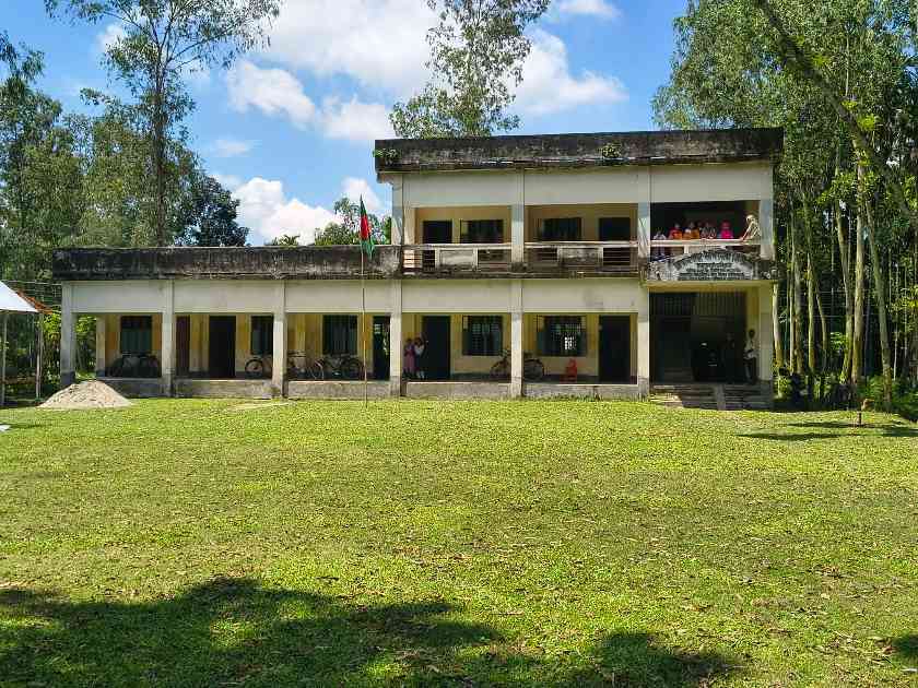 আটোয়ারীতে এসএসসি ও সমমান  পরীক্ষায় ১৩৬৮ জন পাশ