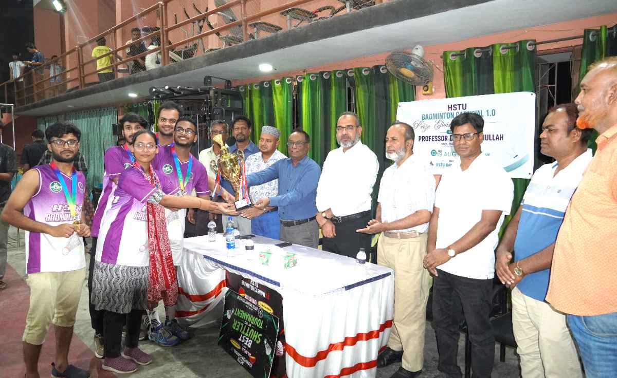 হাবিপ্রবিতে 'ব্যাডমিন্টন কার্নিভাল 	১.০'-এর পুরস্কার বিতরণ 