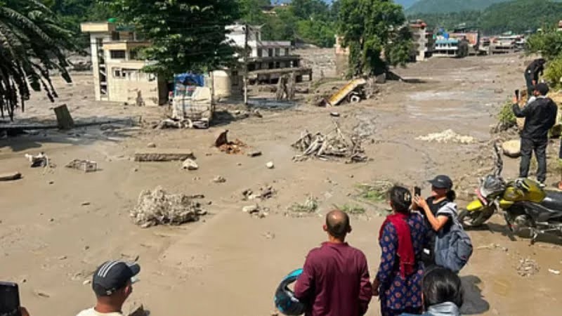 নেপালে ভয়াবহ আকস্মিক বন্যায় নিহতের সংখ্যা বেড়ে ৯৫জন হয়েছে