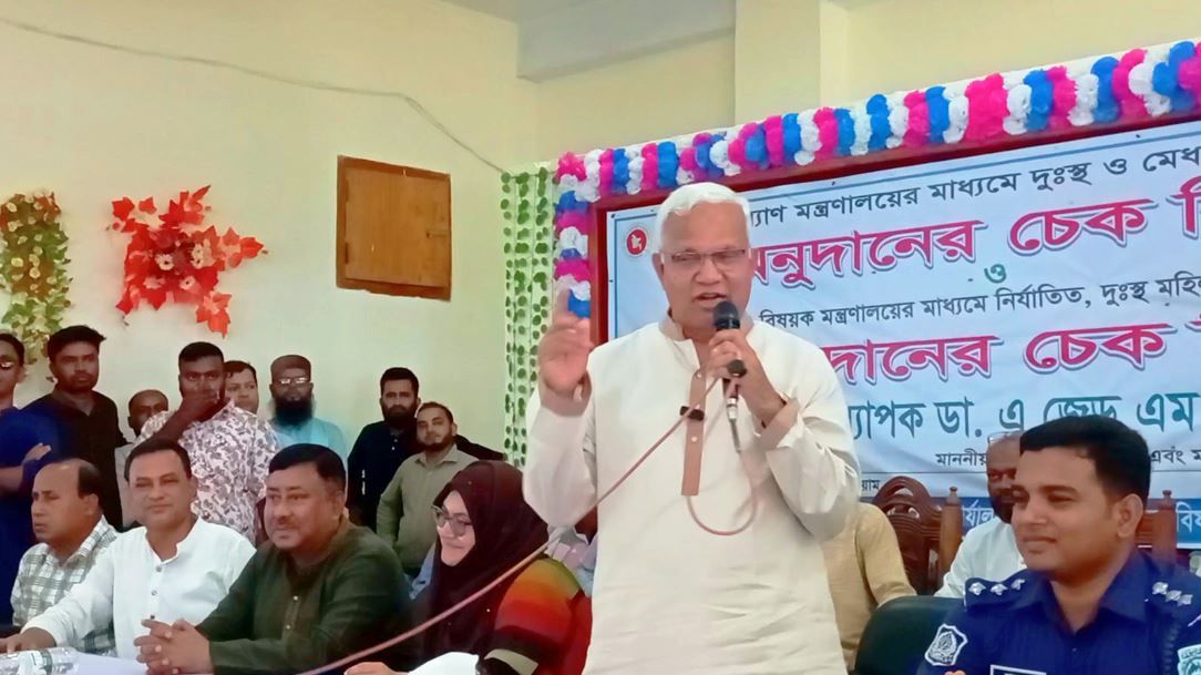 মেয়েরা শিক্ষিত ও কর্মক্ষম হলে ওই পরিবারের আর্থিক সক্ষমতা বাড়বে-সমাজকল্যাণ মন্ত্রী