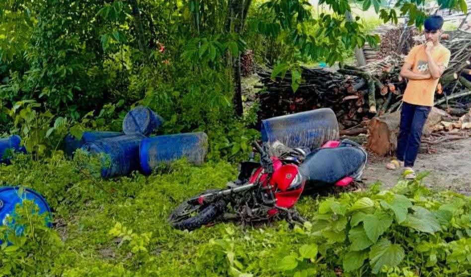 বীরগঞ্জে পৃথক পৃথক সড়ক দুর্ঘটনায় দুই মোটরসাইকেল আরোহী নিহত 