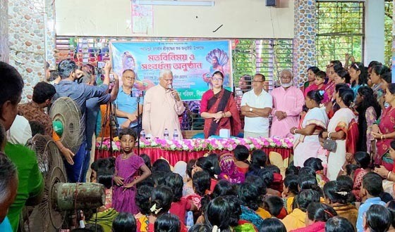 ধর্মের নামে বিভাজন নয়, সম্প্রীতির বন্ধনে ঐক্যবদ্ধ বাংলাদেশ