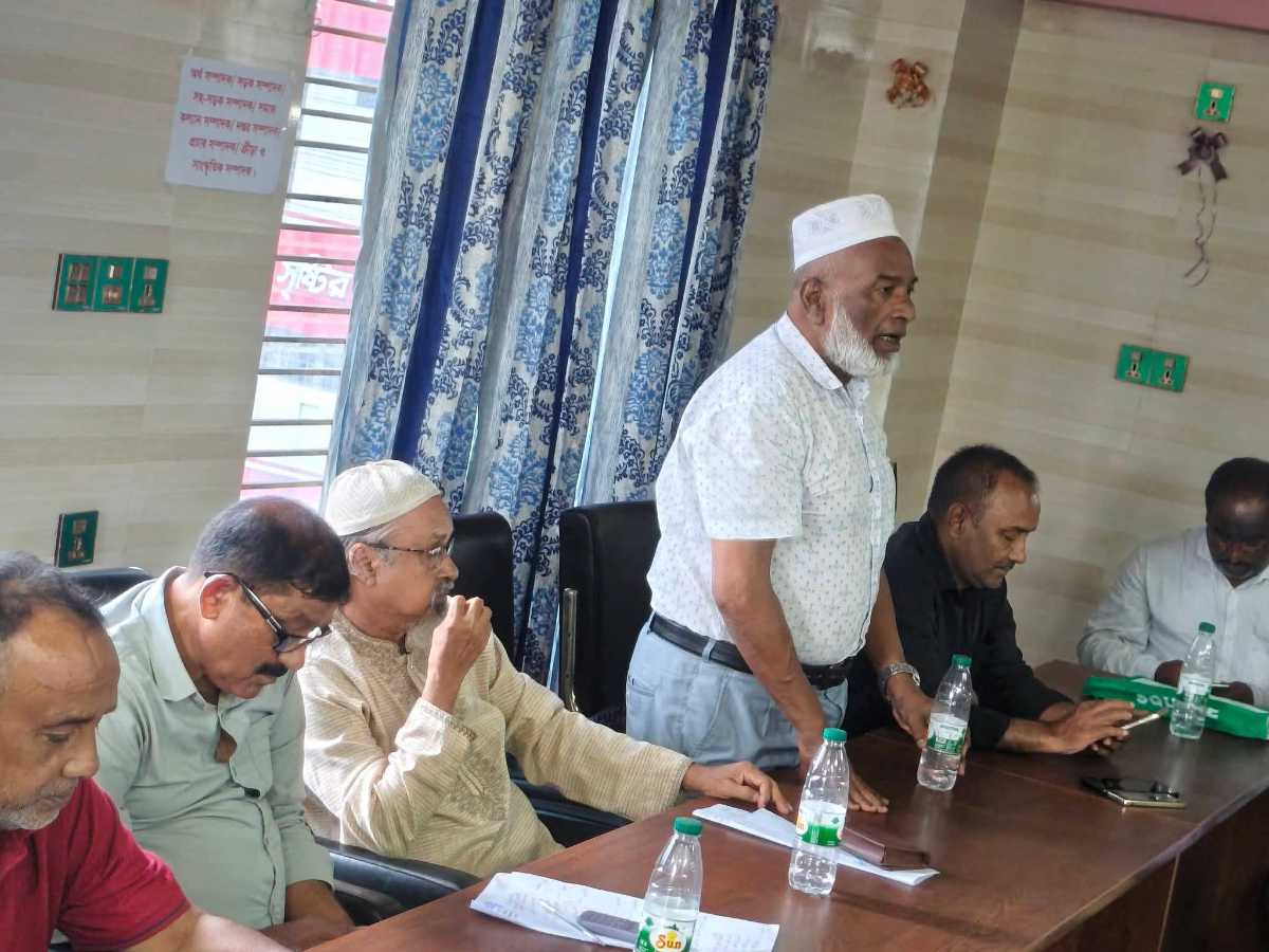 দিনাজপুর মোটর শ্রমিক ইউনিয়ন রেজিঃনং, রাজ- ১১৬৭'র ত্রি -বার্ষিক নির্বাচনে প্রার্থীদের সঙ্গে মতবিনিময়