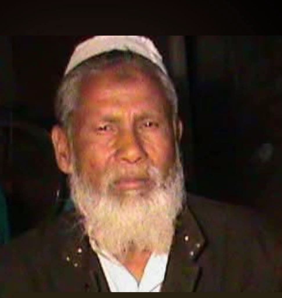 বীরগঞ্জে সড়ক দুর্ঘটনায় অবসরপ্রাপ্ত শিক্ষক নিহত