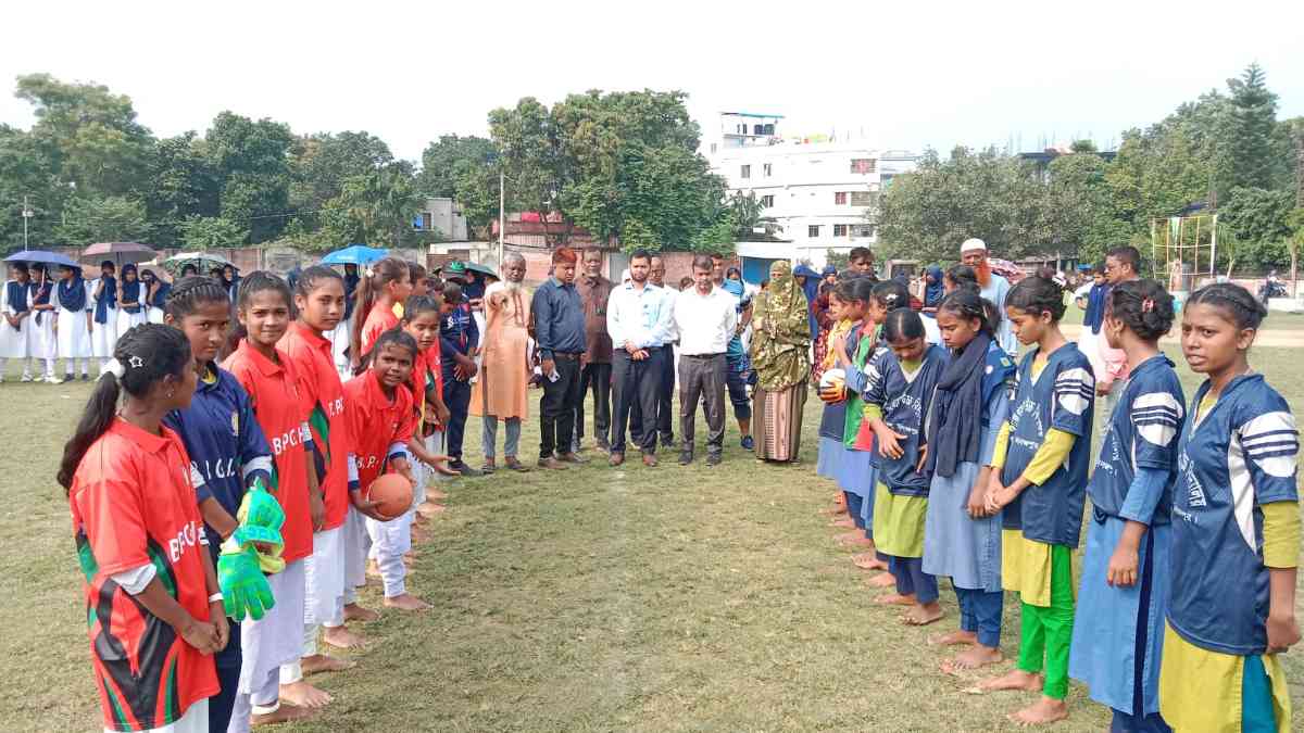 বিরলে ৫৩ তম বাংলাদেশ জাতীয় স্কুল ও মাদ্রাসা গ্রীষ্মকালীন ক্রীড়া প্রতিযোগীতার চুড়ান্ত খেলা অনুষ্ঠিত