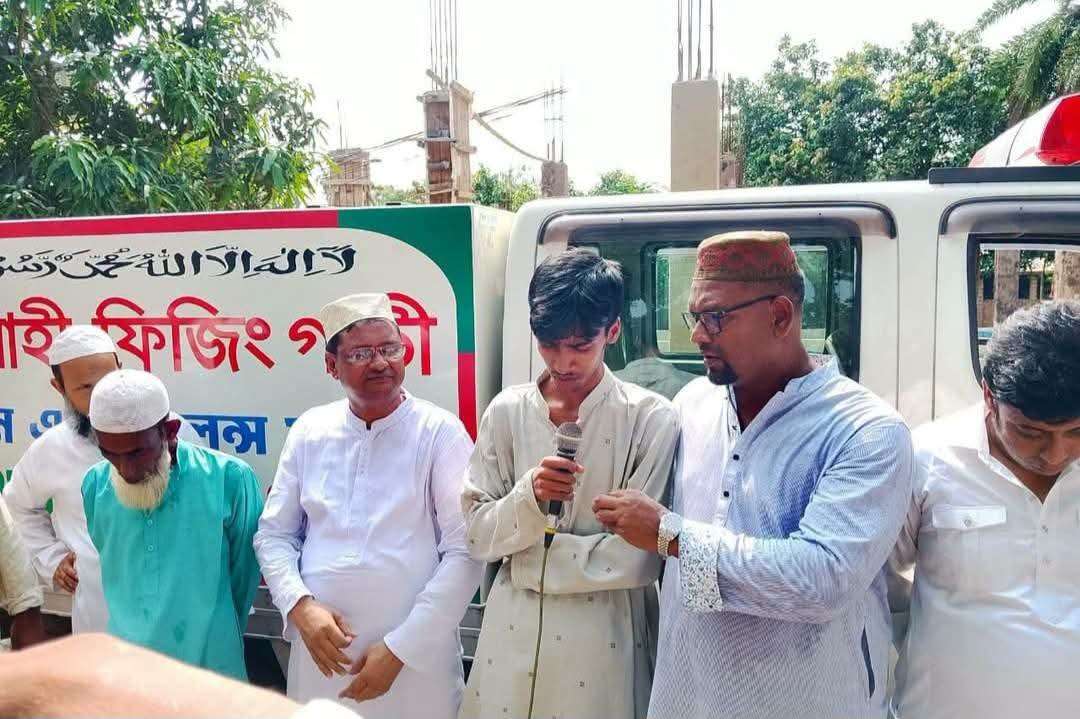 মালয়েশিয়ায় দুর্বৃত্তের হাতে নিহত নজরুল ইসলামের দাফন সম্পন্ন।