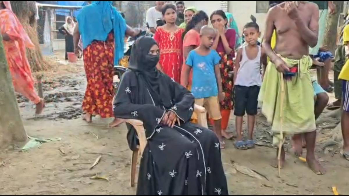 বিয়ের দাবীতে অনশন করছেন এক কিশোরীর,দুইদিন অতিবাহিত হলেও এখনো মিলেনি কোনো সুরাহা