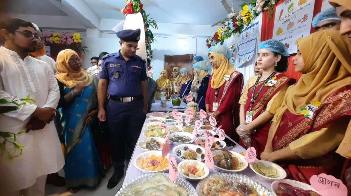 কুড়িগ্রামে উৎসর্গ নার্সিং ইনস্টিটিউটের ফুড ফেয়ার অনুষ্ঠিত