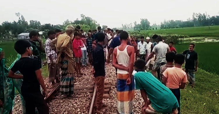 গাইবান্ধায় ট্রেনে কাটা পড়ে যুবকের মৃত্যু