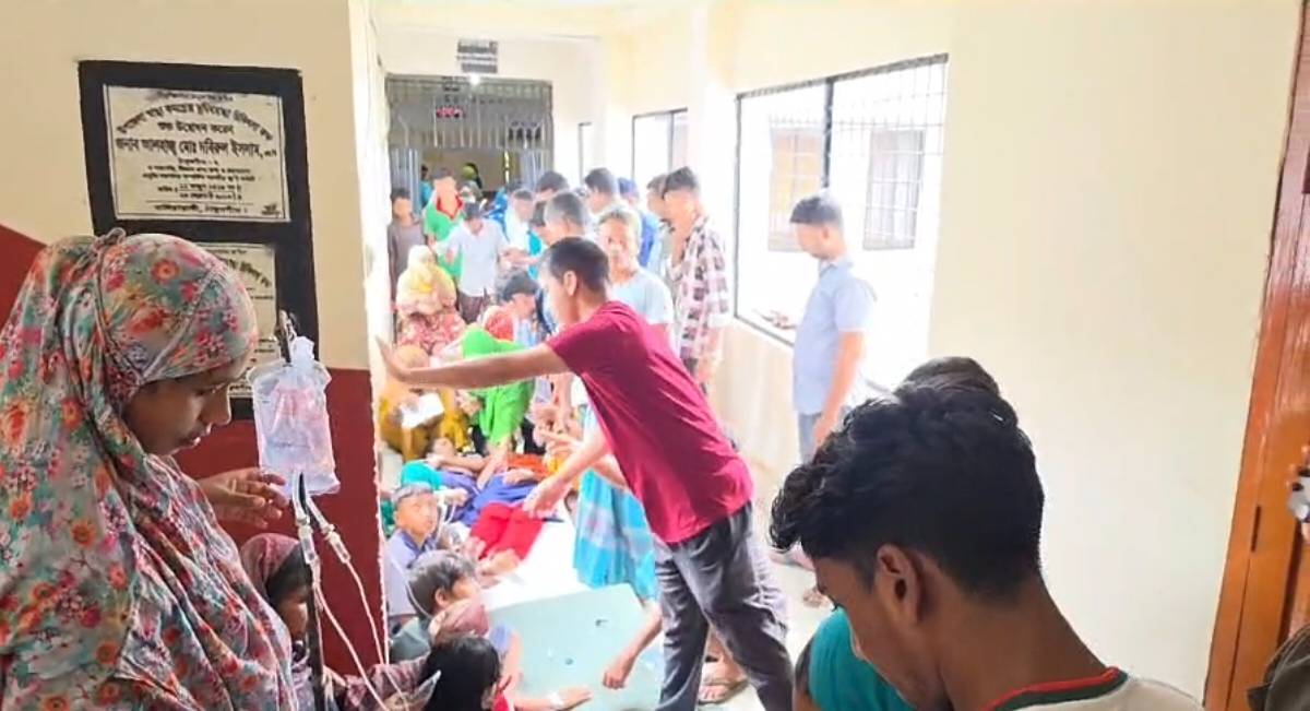 বিদ্যালয়ে মিড ডে মিলের দুধ খেয়ে ৩৪ জন শিক্ষার্থী অসুস্থ