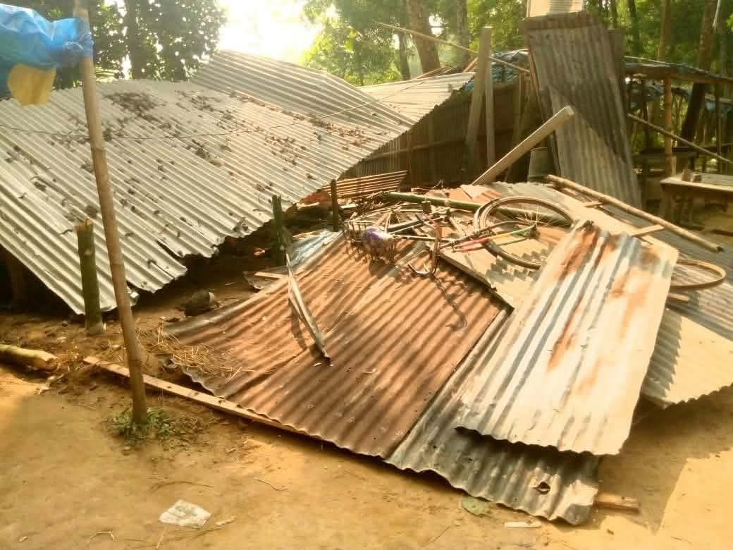 বদরগঞ্জে চাঁদা না দেওয়ায় দোকানে হামলা ও মালামাল লুটপাটের অভিযোগ