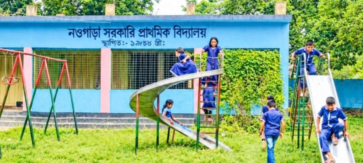 প্রধান শিক্ষকহীন হাকিমপুরের ২২ প্রাথমিক বিদ্যালয়
