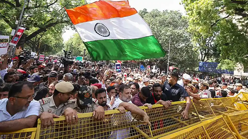‘বাংলাদেশ-নেপালের মতো পরিস্থিতি’ সৃষ্টি করতে চায় কংগ্রেস, দাবি বিজেপির