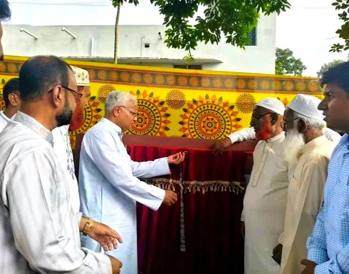 নবাবগঞ্জ কারিগরি কলেজে ১ তলা একাডেমিক ভবনের ভিত্তি প্রস্তর স্থাপন করলেন সমাজকল্যাণ মন্ত্রী 