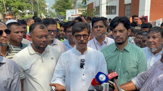 অভিযান চালাবে সরকার: কৃষিমন্ত্রী