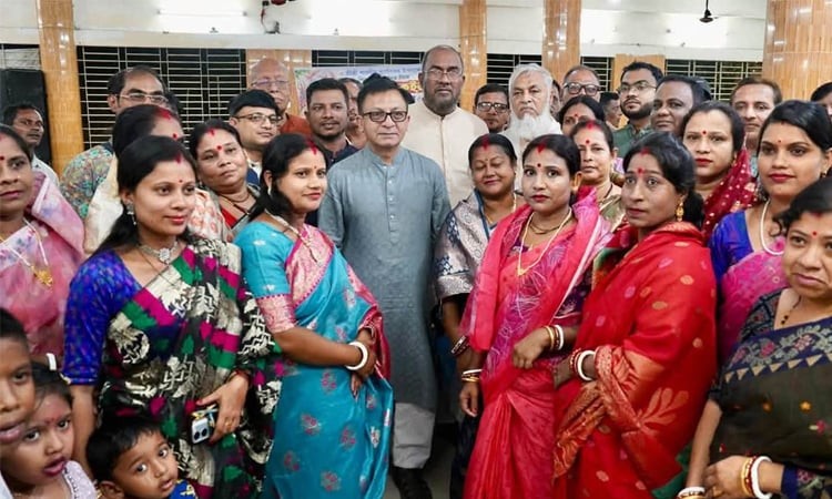 বাংলাদেশের মতো সাম্প্রদায়িক সম্প্রীতি পৃথিবীর আর কোথাও নেই: বাণিজ্যমন্ত্রী