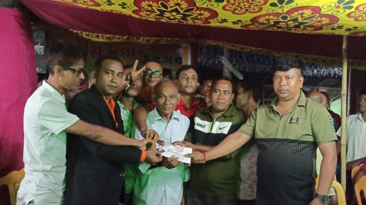 পাঁচবিবিতে ১৬ টি পূজামণ্ডপ পরিদর্শন করলেন মেয়র পদপ্রার্থী অ্যাডভোকেট নাজমুল ইসলাম জনি 