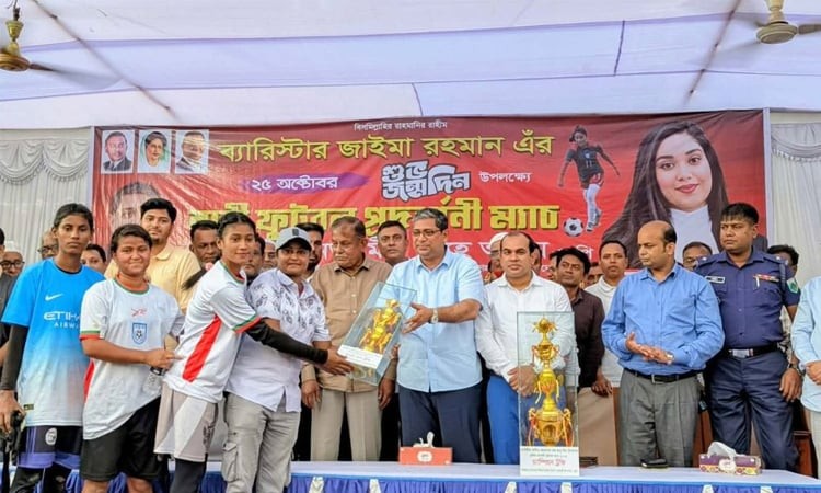 ক্রীড়াঙ্গনের সমৃদ্ধিতে কাজ করছে সরকার: মীর শাহে আলম